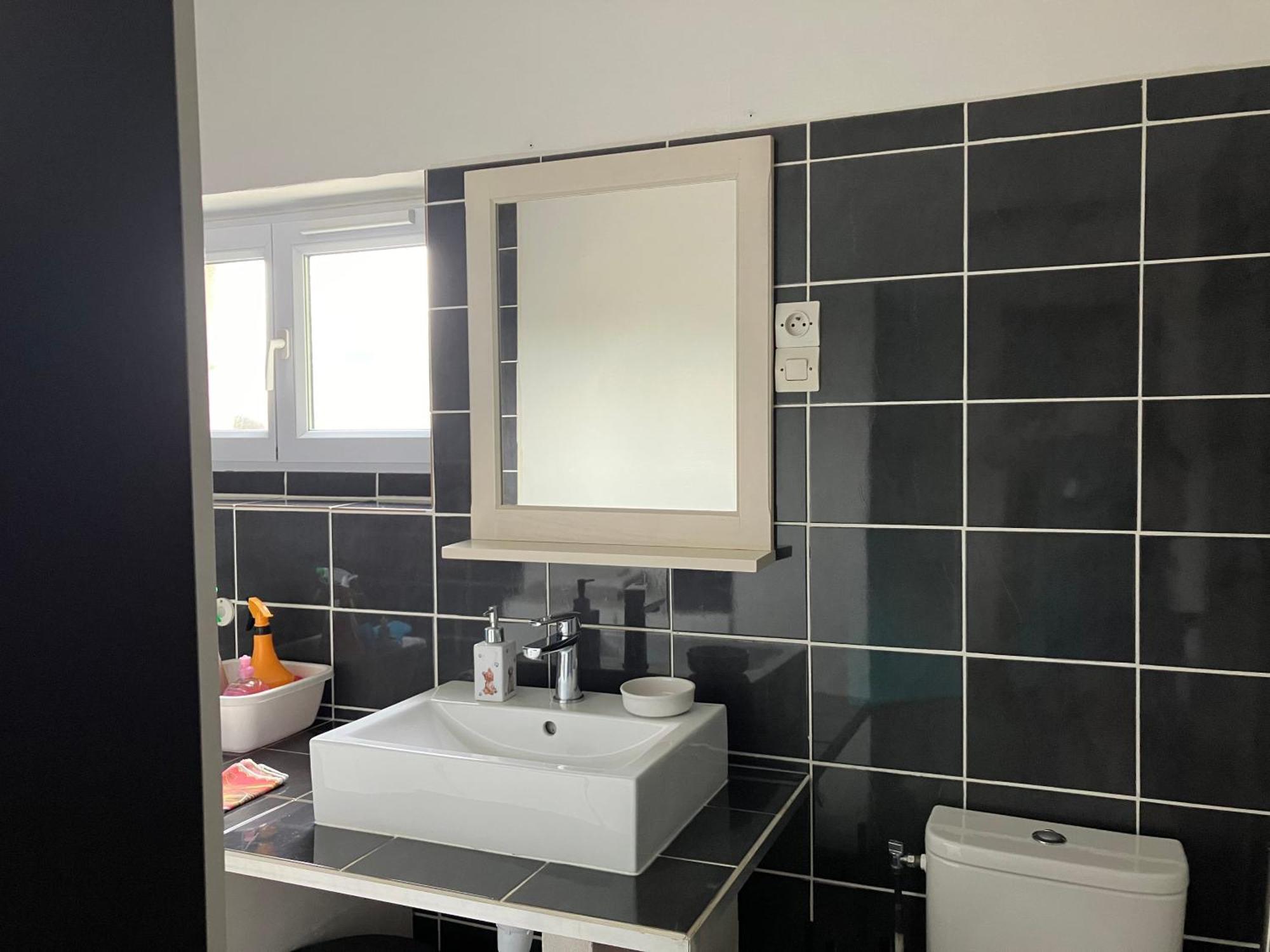 Chambre Chez Armelle Avoine エクステリア 写真