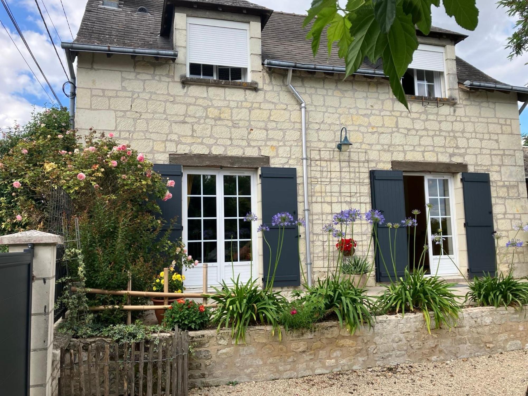 Chambre Chez Armelle Avoine エクステリア 写真